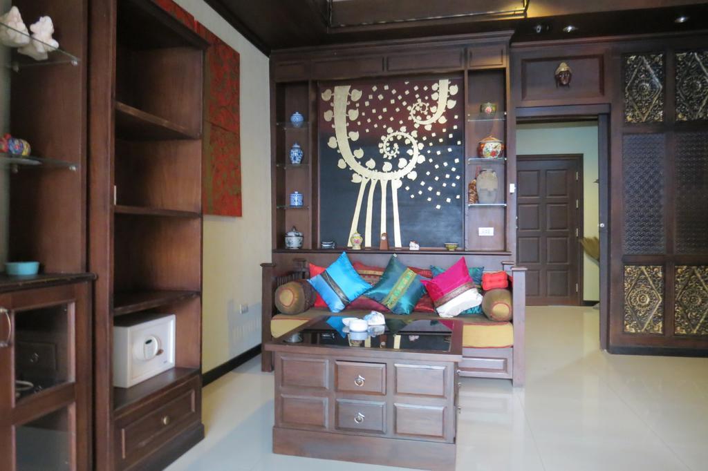View Talay 6 Suite Apartments Pattaya Værelse billede