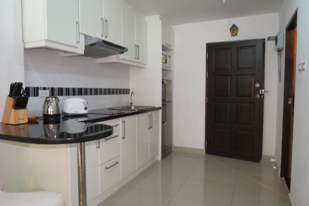 View Talay 6 Suite Apartments Pattaya Værelse billede