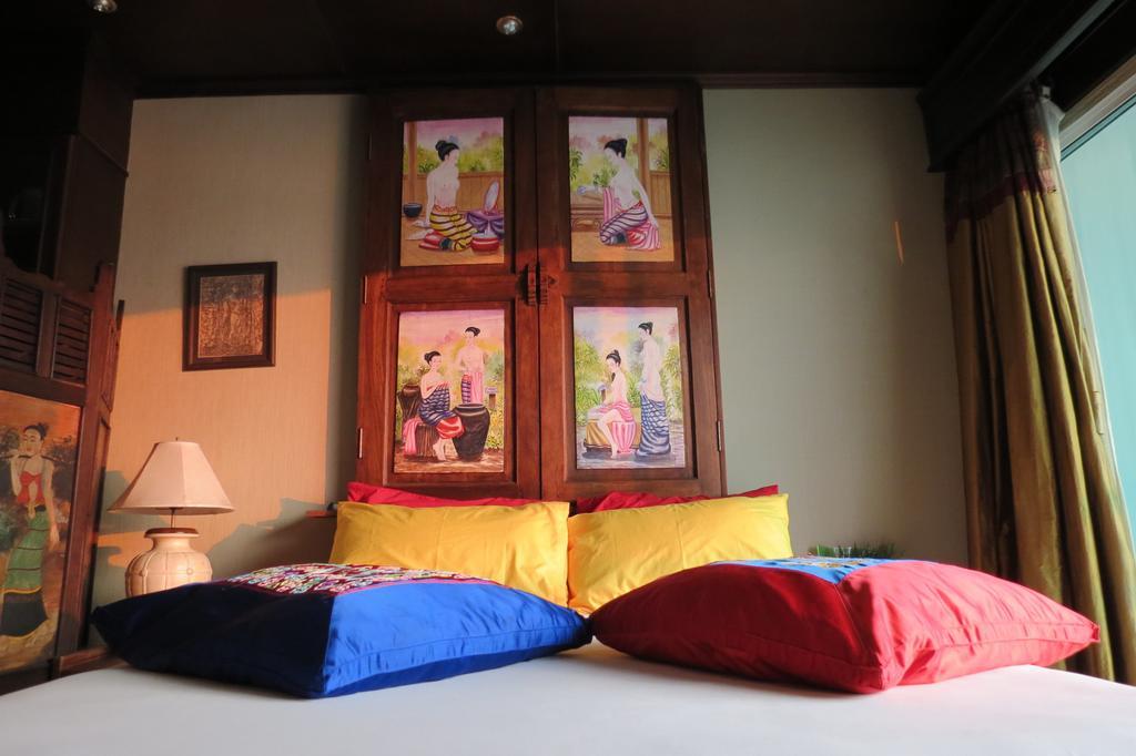 View Talay 6 Suite Apartments Pattaya Værelse billede
