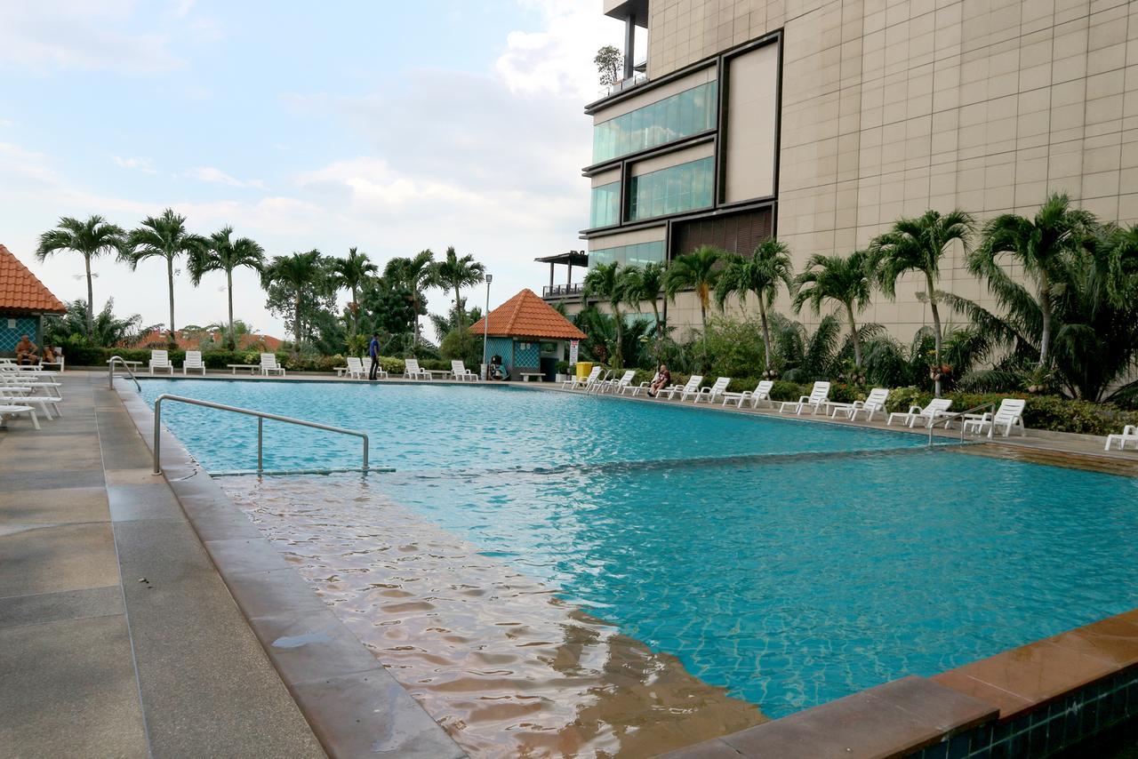 View Talay 6 Suite Apartments Pattaya Eksteriør billede
