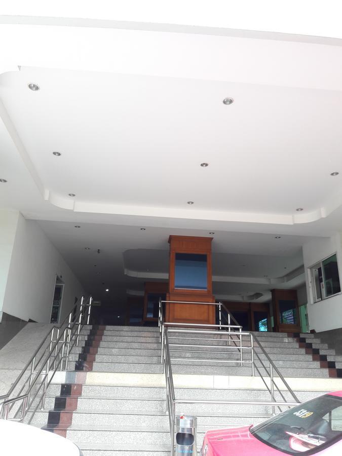 View Talay 6 Suite Apartments Pattaya Eksteriør billede