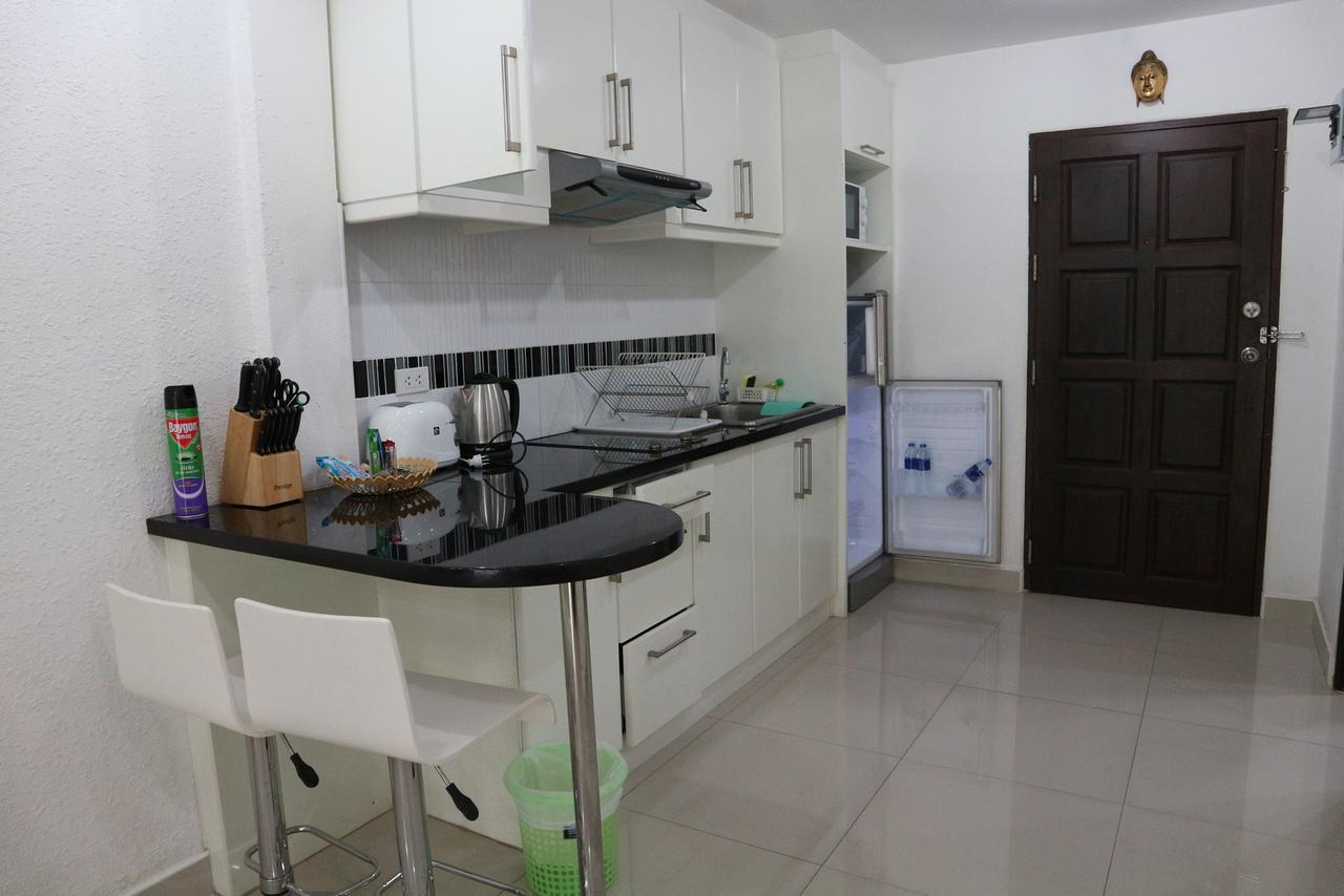 View Talay 6 Suite Apartments Pattaya Eksteriør billede
