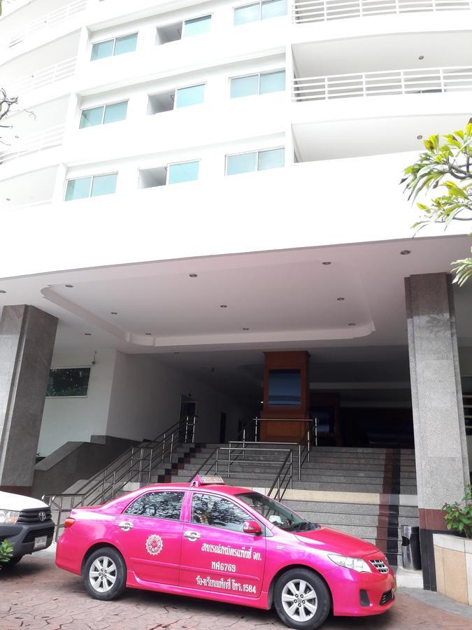 View Talay 6 Suite Apartments Pattaya Eksteriør billede